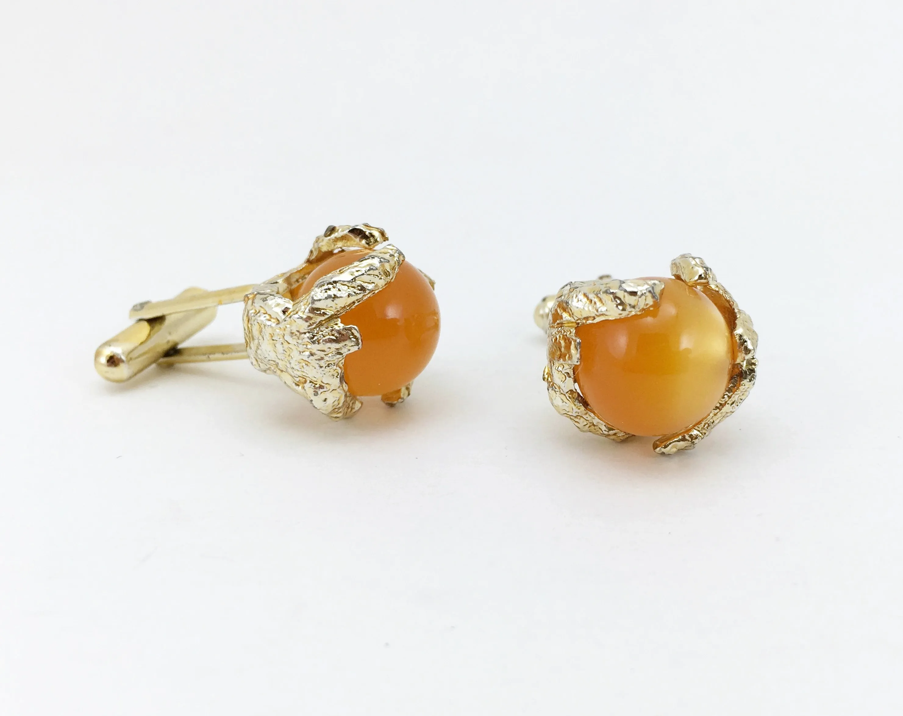 1960s-70s Modernist Cufflinks Set Gold Tone Freeform Abstract Mad Men Era Men's Vintage Cufflink Set with orange marbles