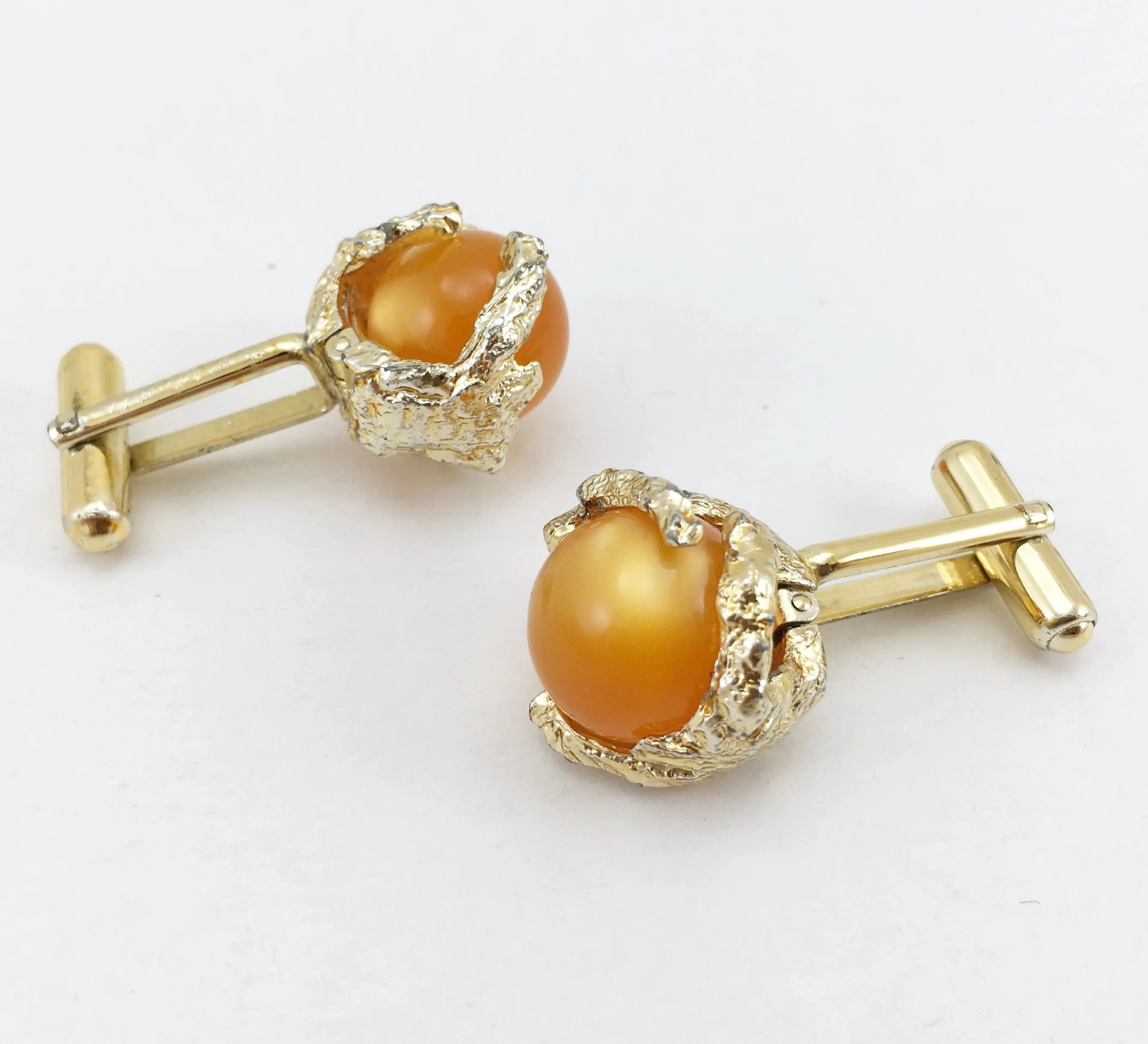 1960s-70s Modernist Cufflinks Set Gold Tone Freeform Abstract Mad Men Era Men's Vintage Cufflink Set with orange marbles