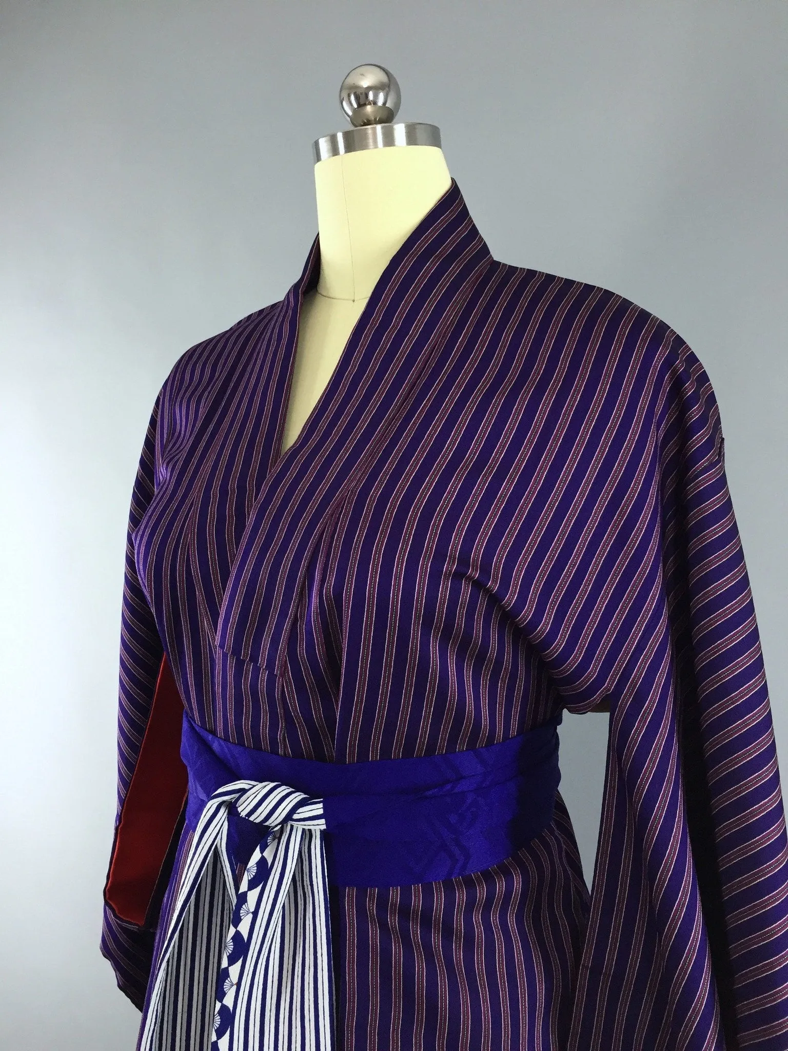 1980s Vintage Silk Kimono Robe with Blue and Purple Pinstripes
