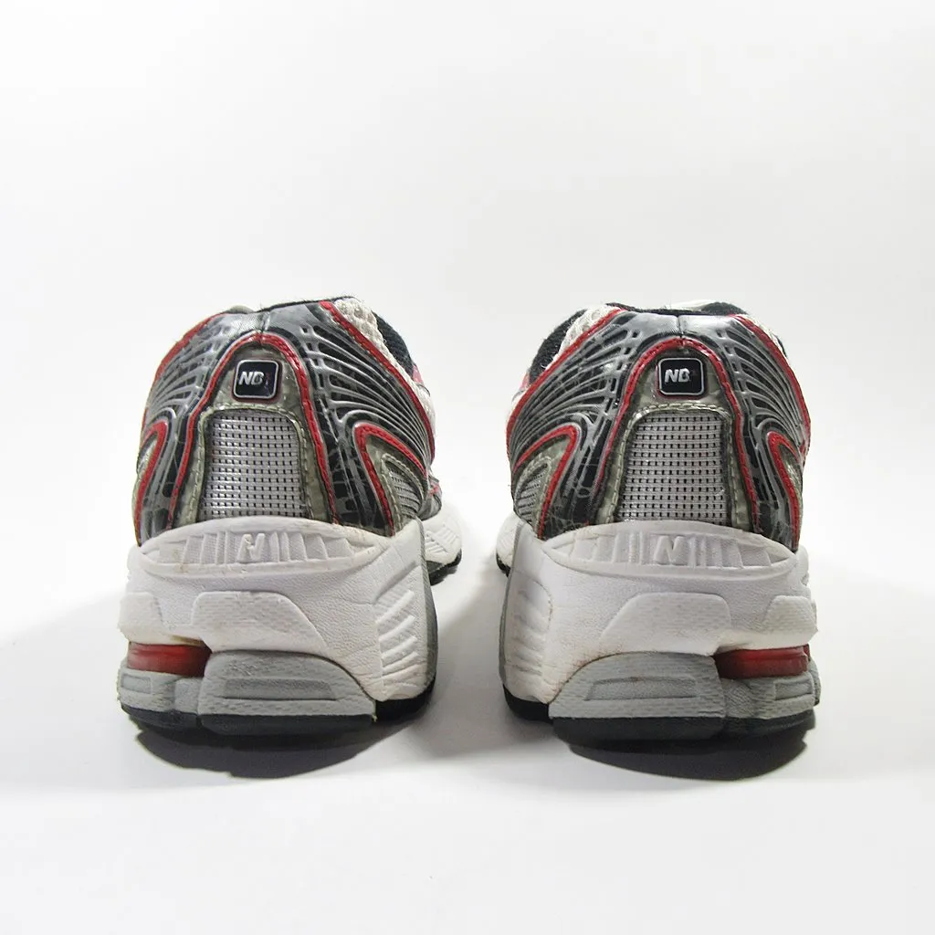 ASICS 740
