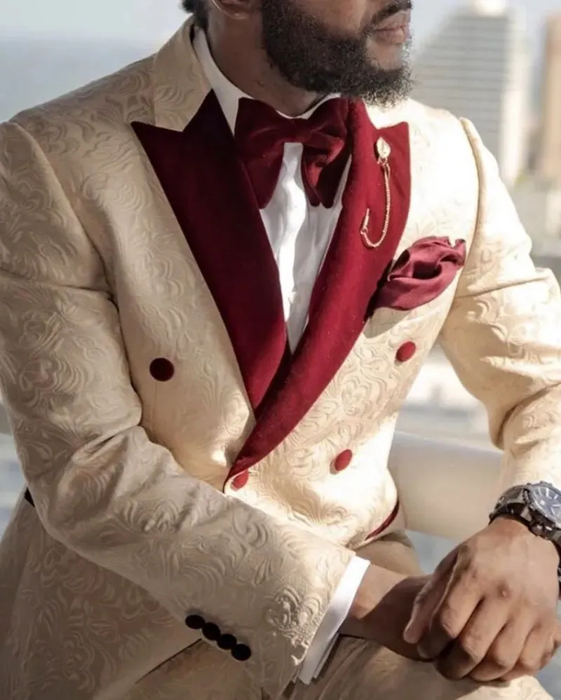 Beige/ivory Paisley Tuxedo 2 Pieces with Burgundy Peak Lapel CS2435