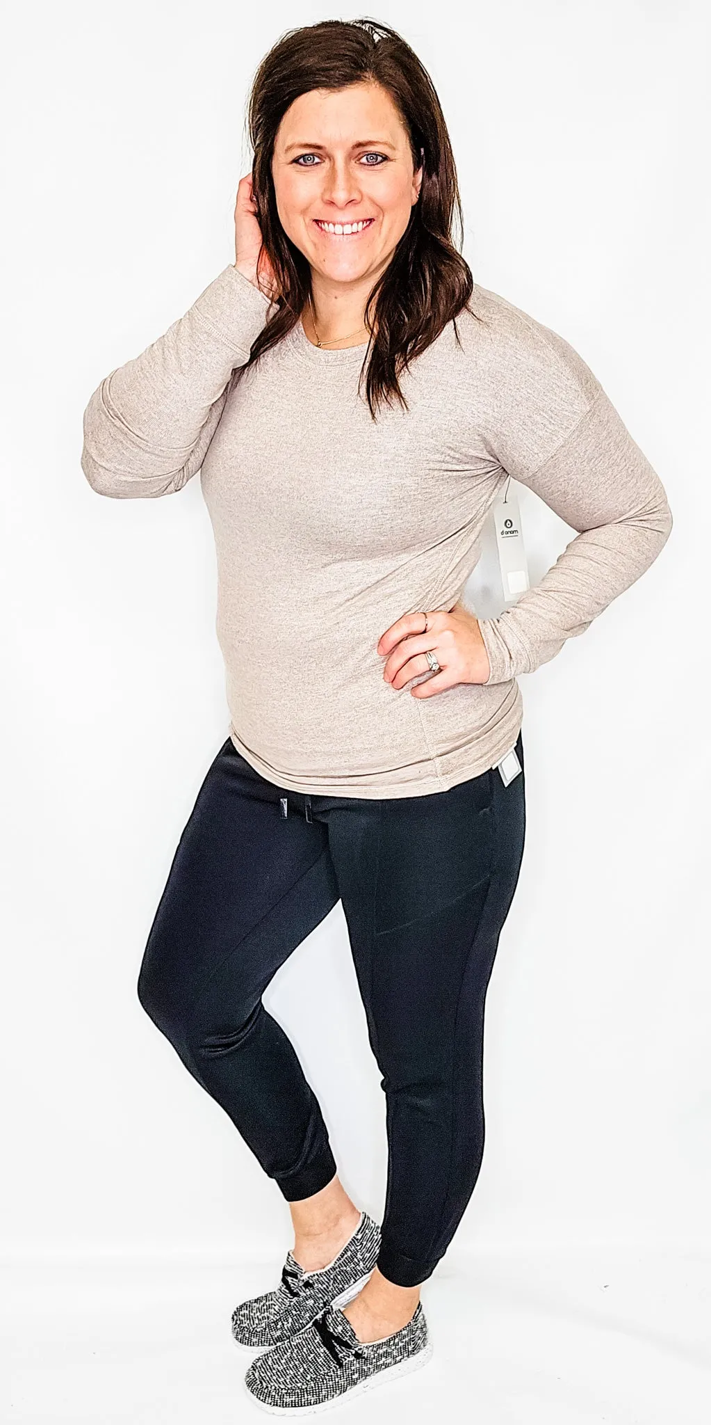 Black Cuffed Joggers with Zippered Pockets