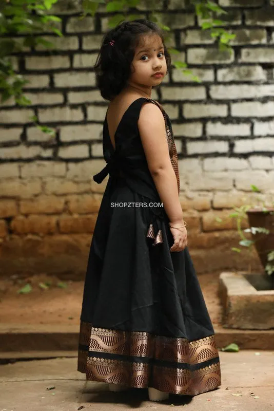 Black Skirt And Top With Back Tie-Up Style