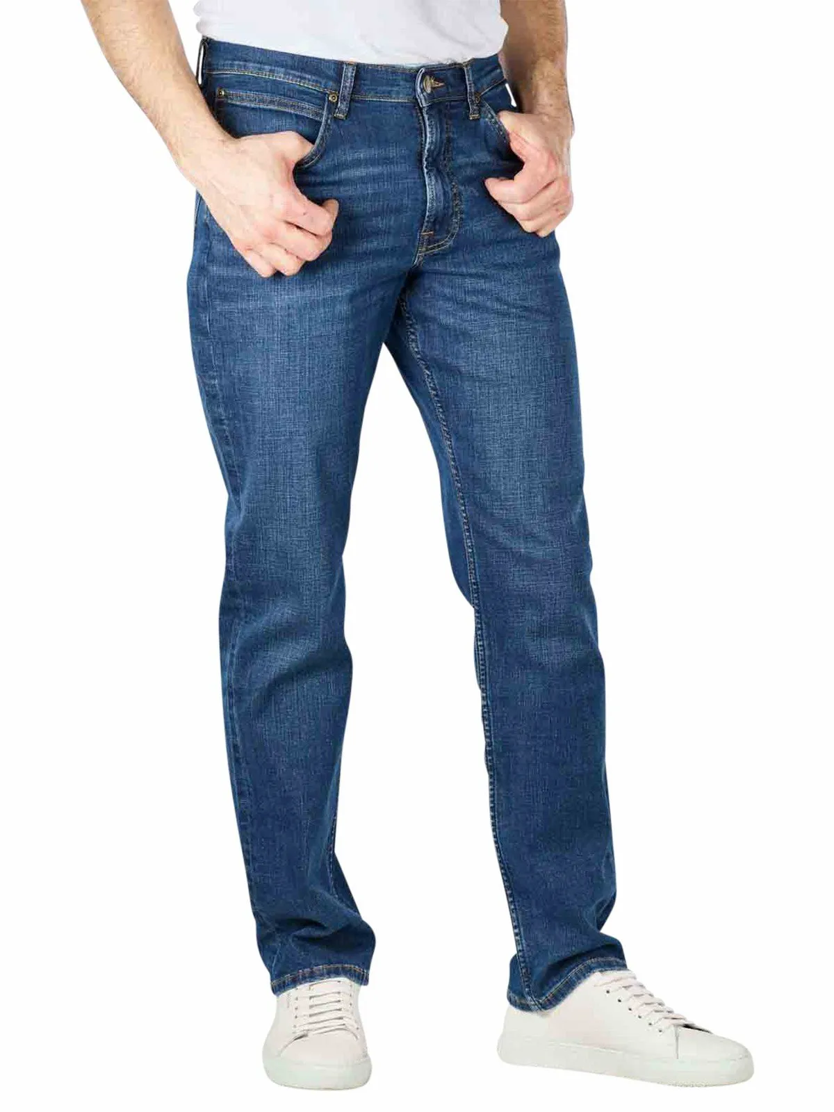 Brooklyn Jeans Straight Fit in Mid Worn Kahun