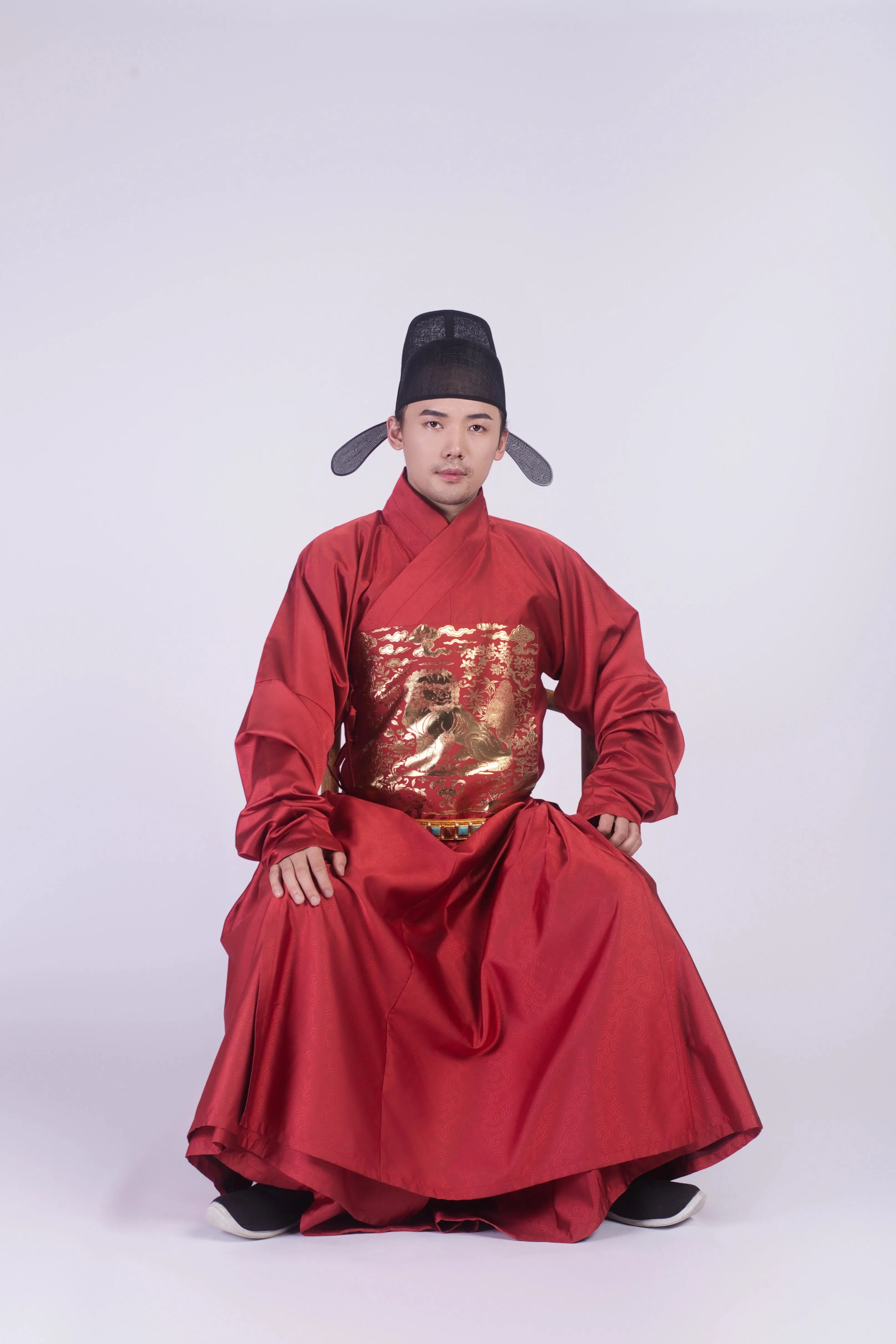Bu Fu 补服 Early Ming Dynasty Lion Buzi Emblem Jiaoling Changshan Cross Collar Robe