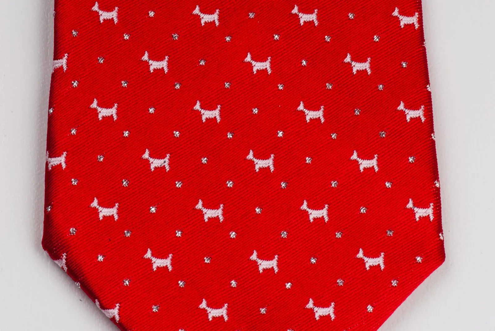 Daniel Silk Neck Tie White Scotty Dogs On Red With Silver Highlights 2 3/4 Inch