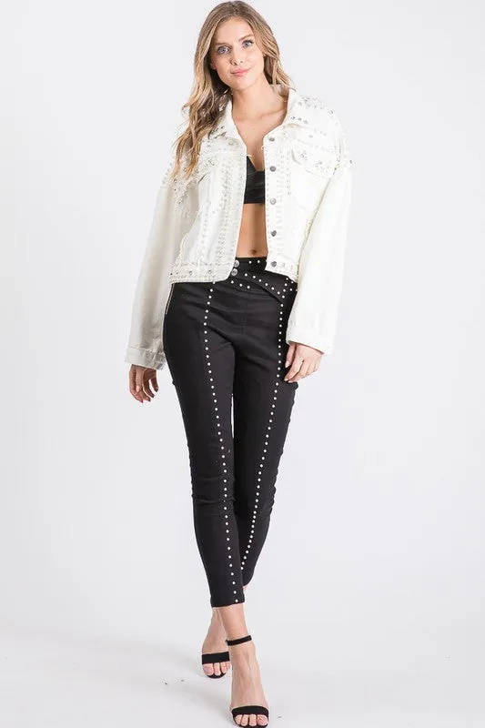 DENIM JACKET WITH PEARLS AND JEWELS
