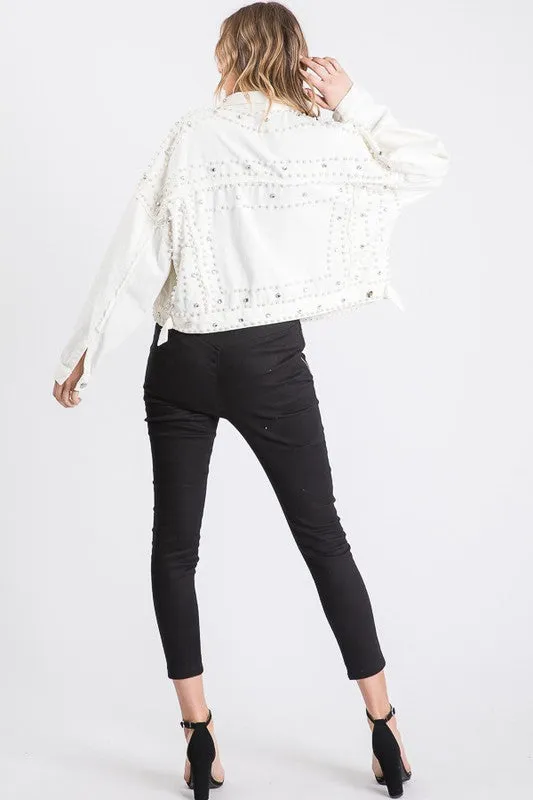 DENIM JACKET WITH PEARLS AND JEWELS