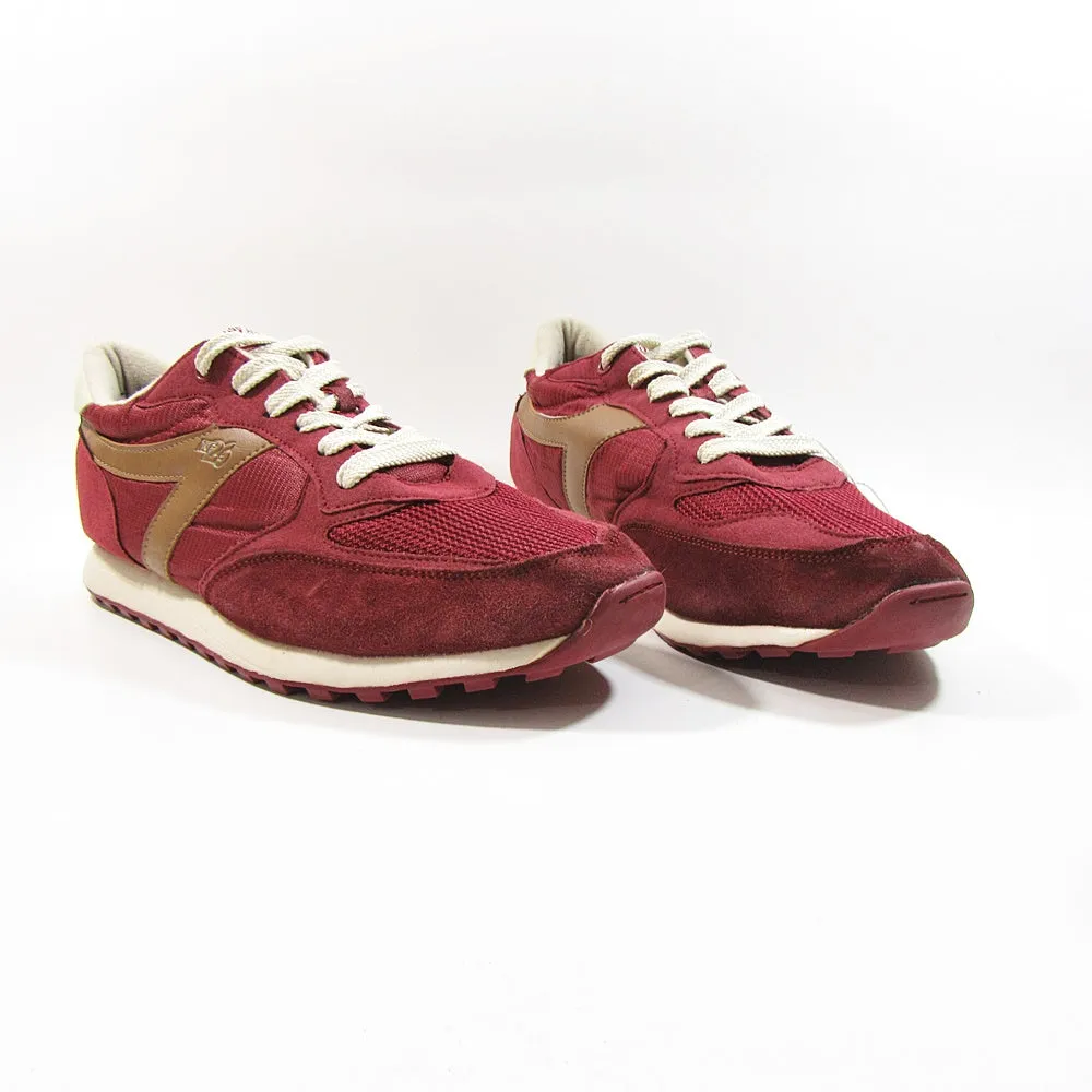 DUNLOP Pink