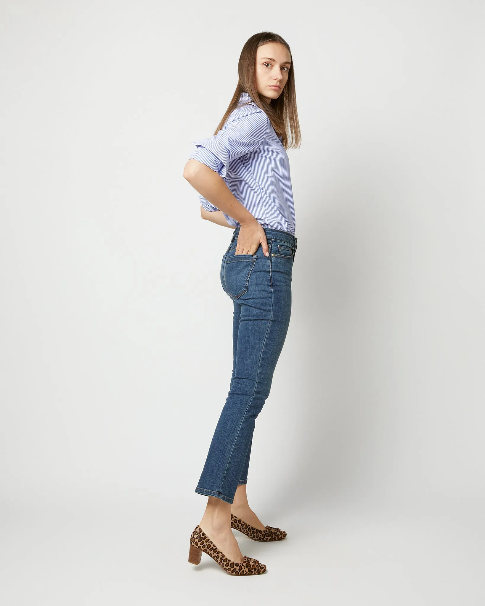 Flare Cropped 5-Pocket Jean in 5-Year Indigo Stretch Denim