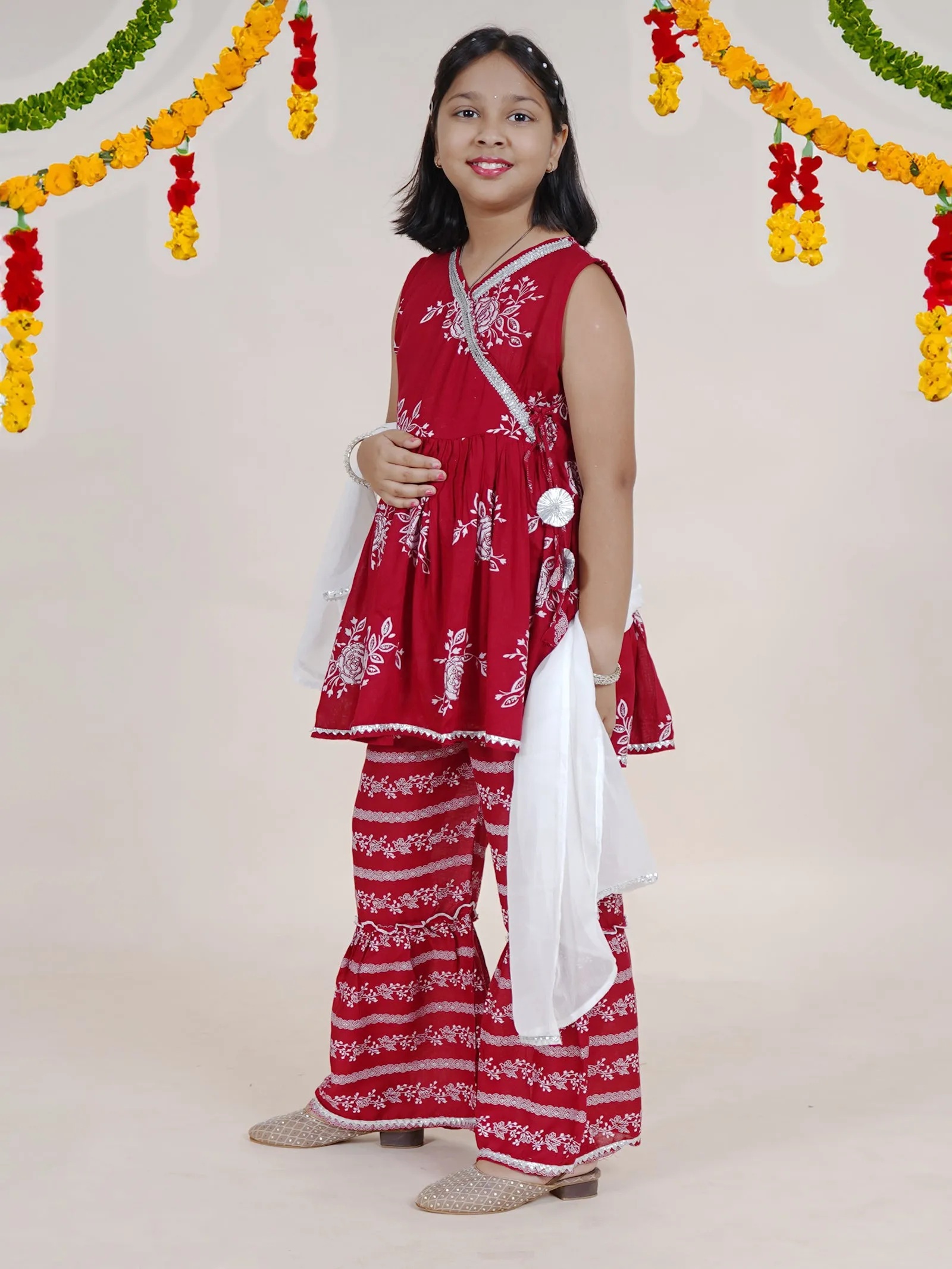 Girls Flower Printed Glitter Sleeveless Kurta With Sharara & Dupatta