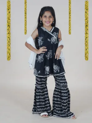 Girls Flower Printed Glitter Sleeveless Kurta With Sharara & Dupatta