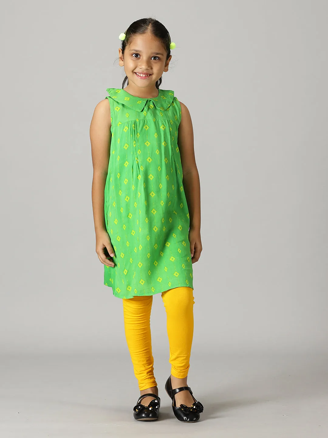 Girls Sleeveless Kurta