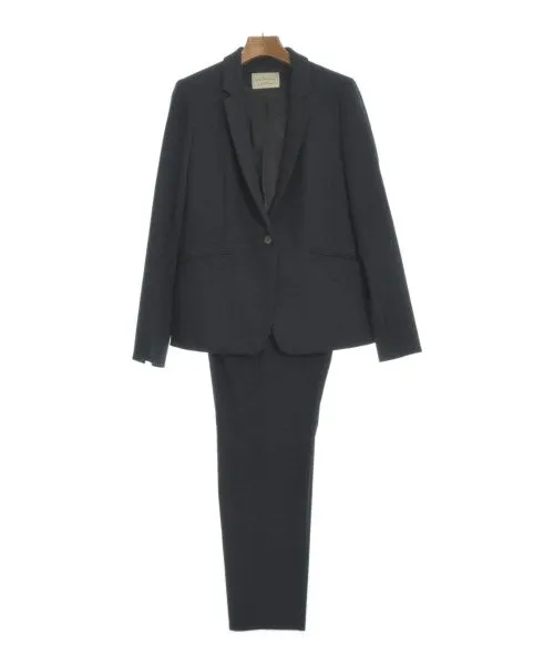 green label relaxing Business suits
