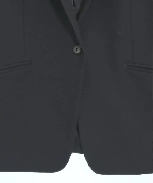 green label relaxing Business suits