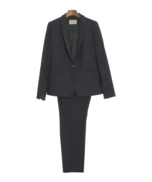 green label relaxing Business suits