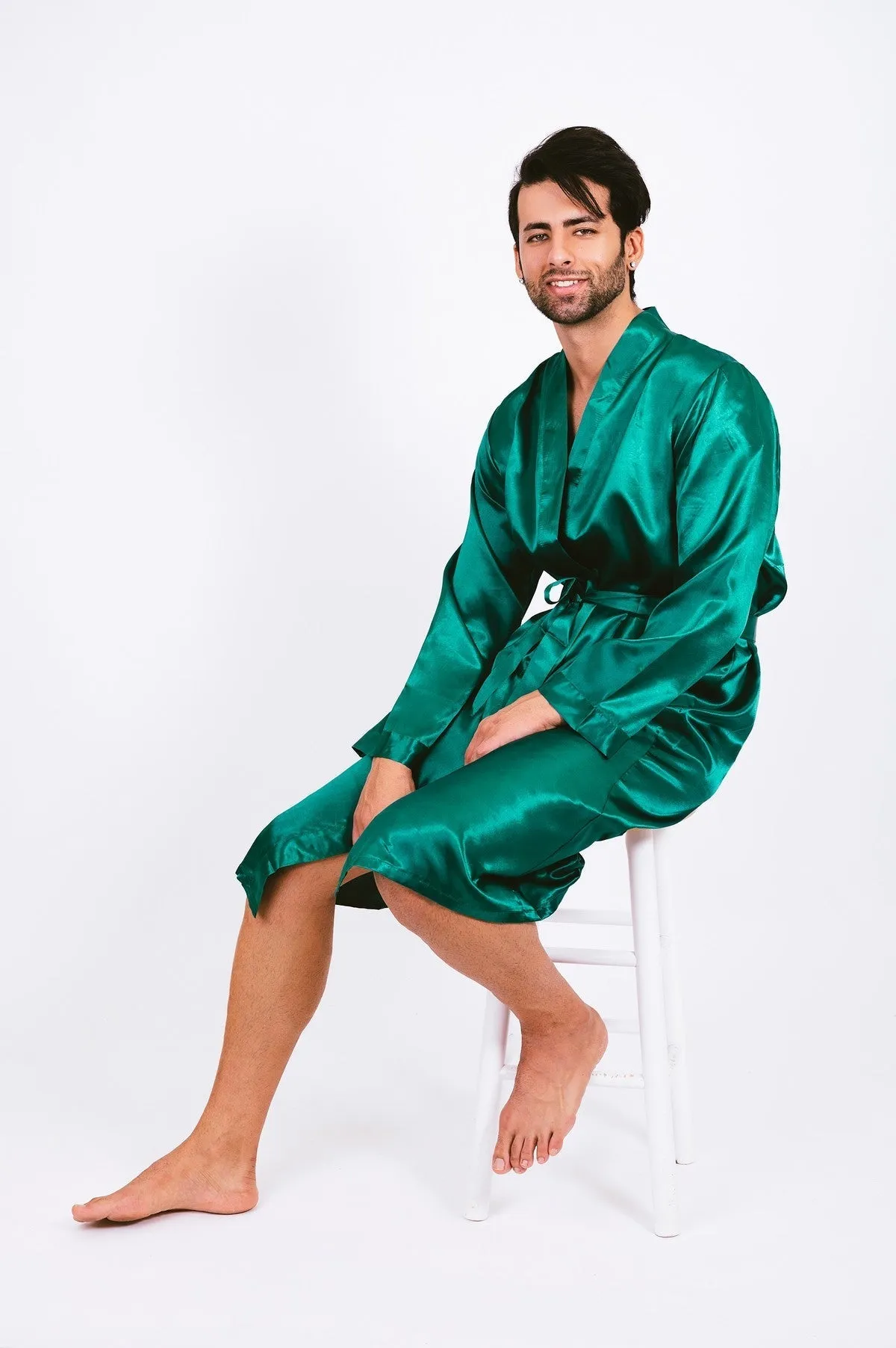 Groomsmen Satin Robes- Script Vinyl