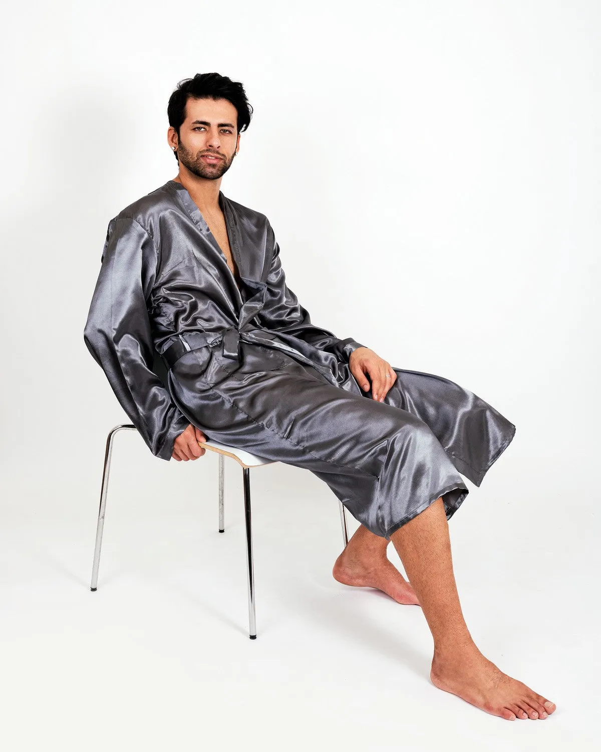 Groomsmen Satin Robes- Script Vinyl
