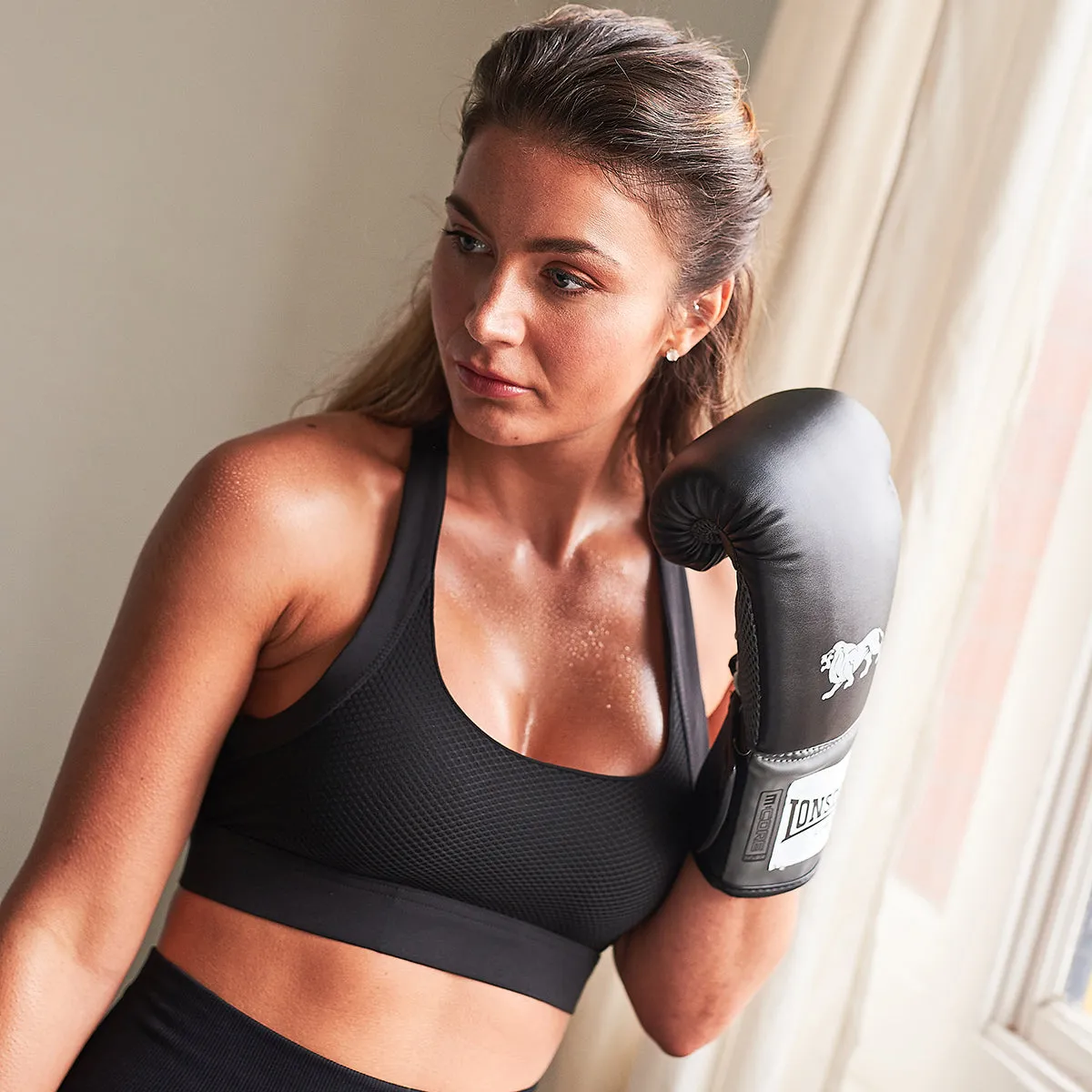 Iris Gym Bra Top in Black