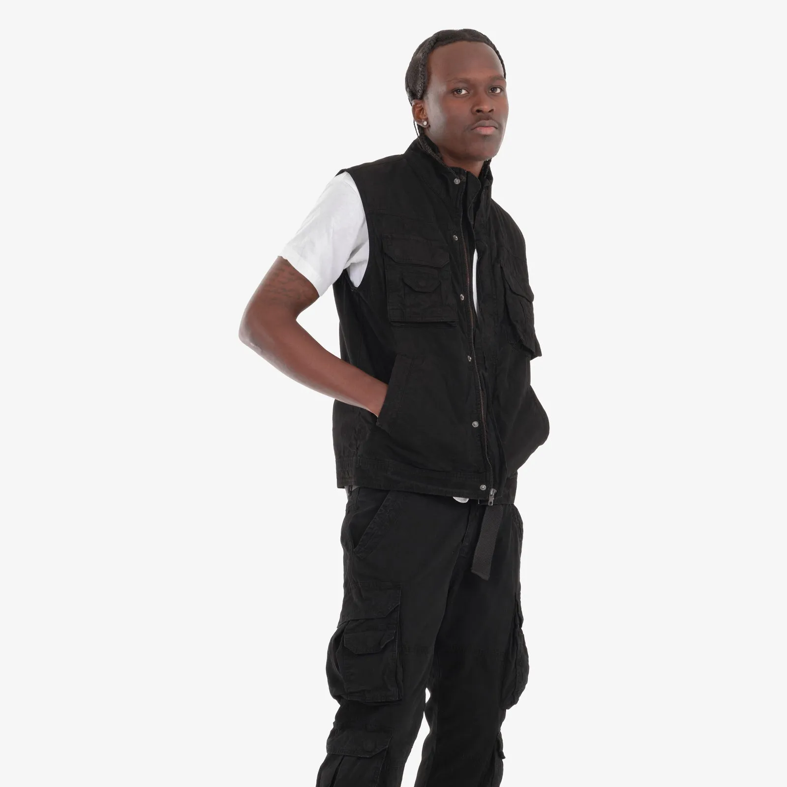 JET BLACK CARGO VEST