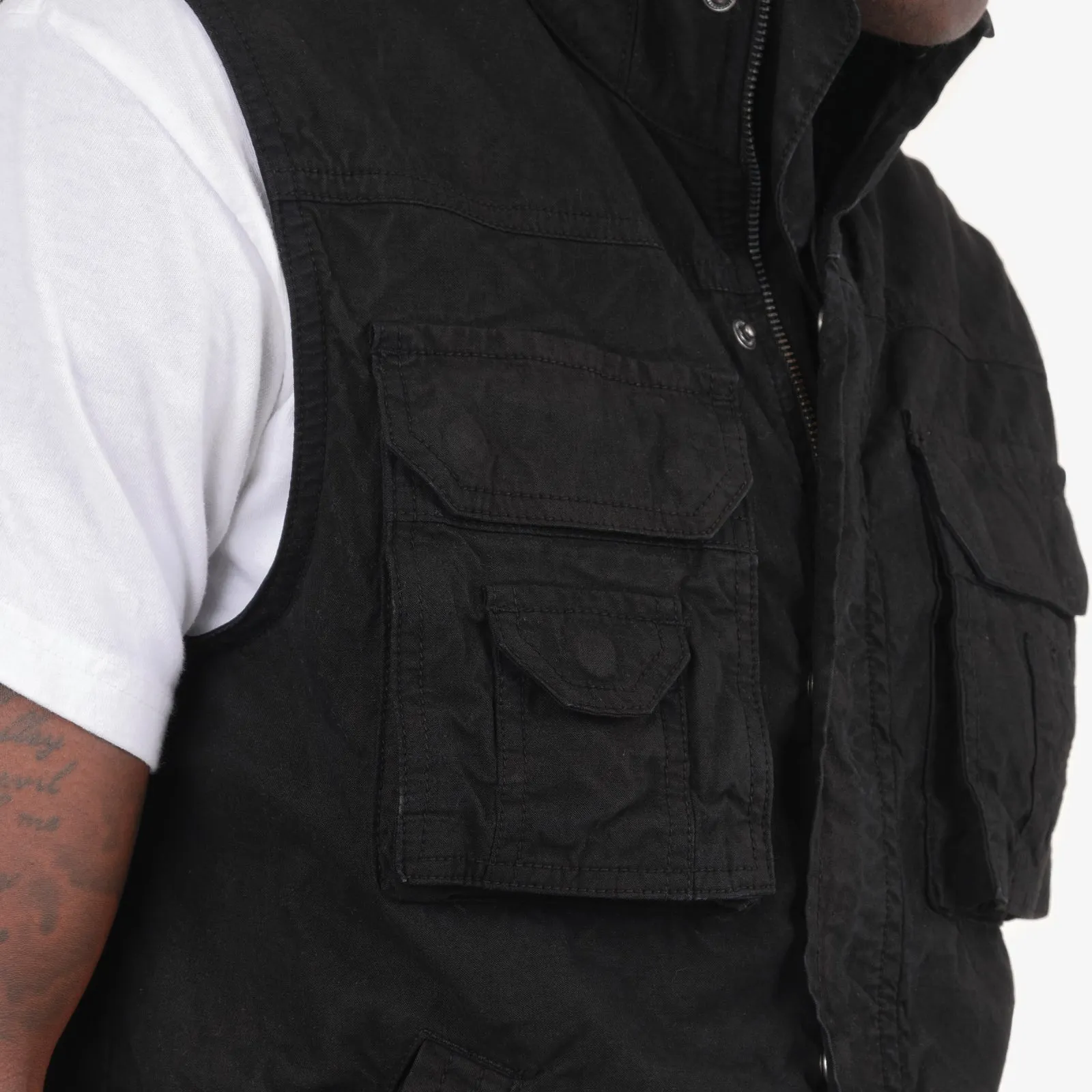 JET BLACK CARGO VEST