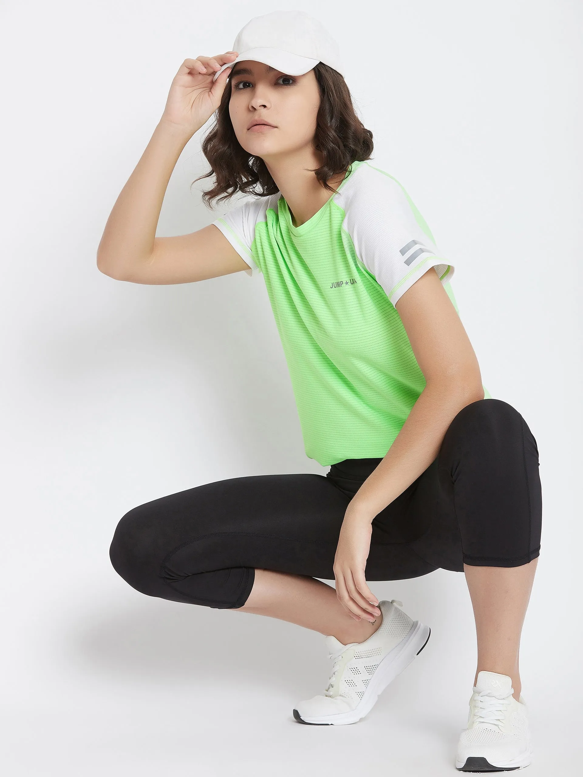 JUMP USA Women White & Green Solid Round Neck Sports T-shirt