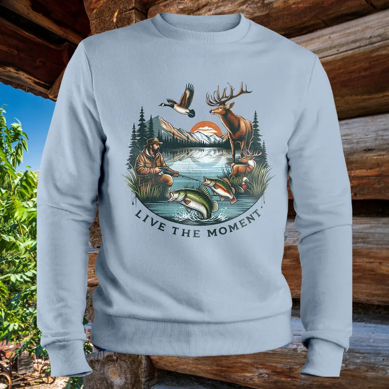 LIVE THE MOMENT For Hunting | Men's Fall Sweatshirt