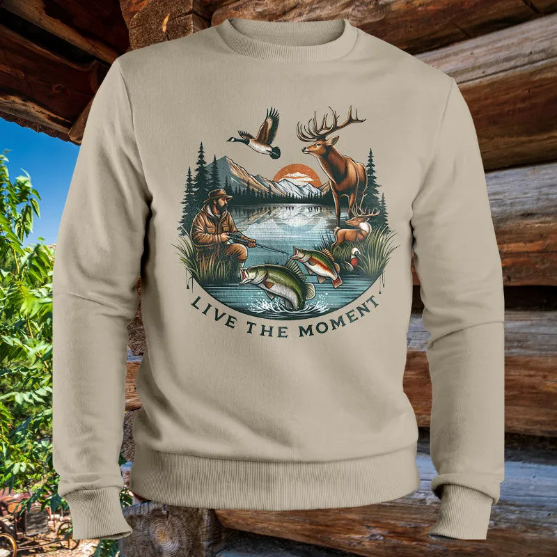 LIVE THE MOMENT For Hunting | Men's Fall Sweatshirt
