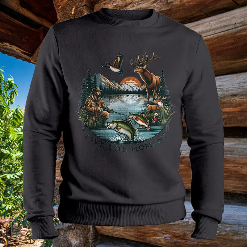 LIVE THE MOMENT For Hunting | Men's Fall Sweatshirt