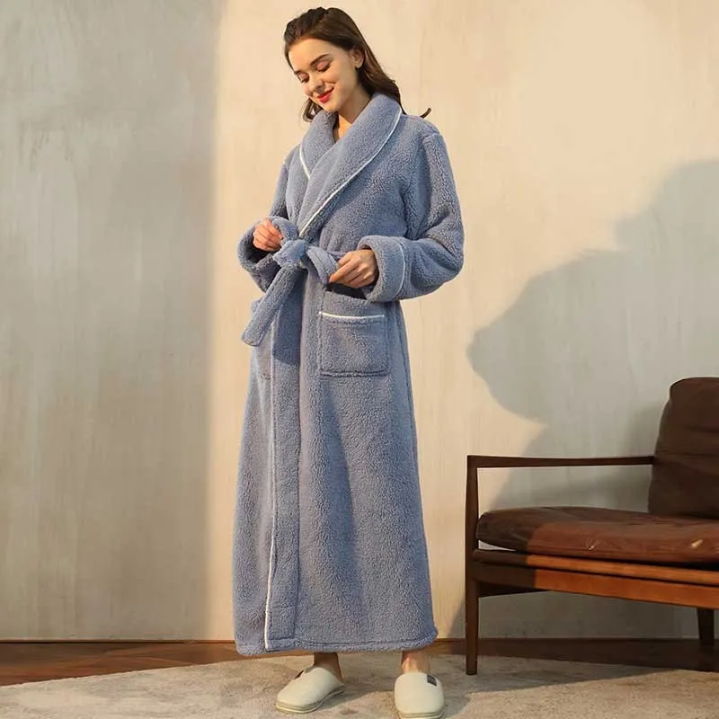 Luxurious Unisex Bathrobe