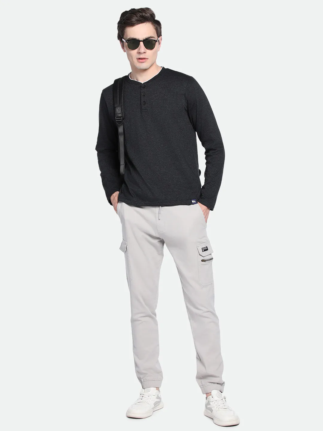Men's Dark Grey Solid Henley Neck Full Sleeves Casual T-Shirt