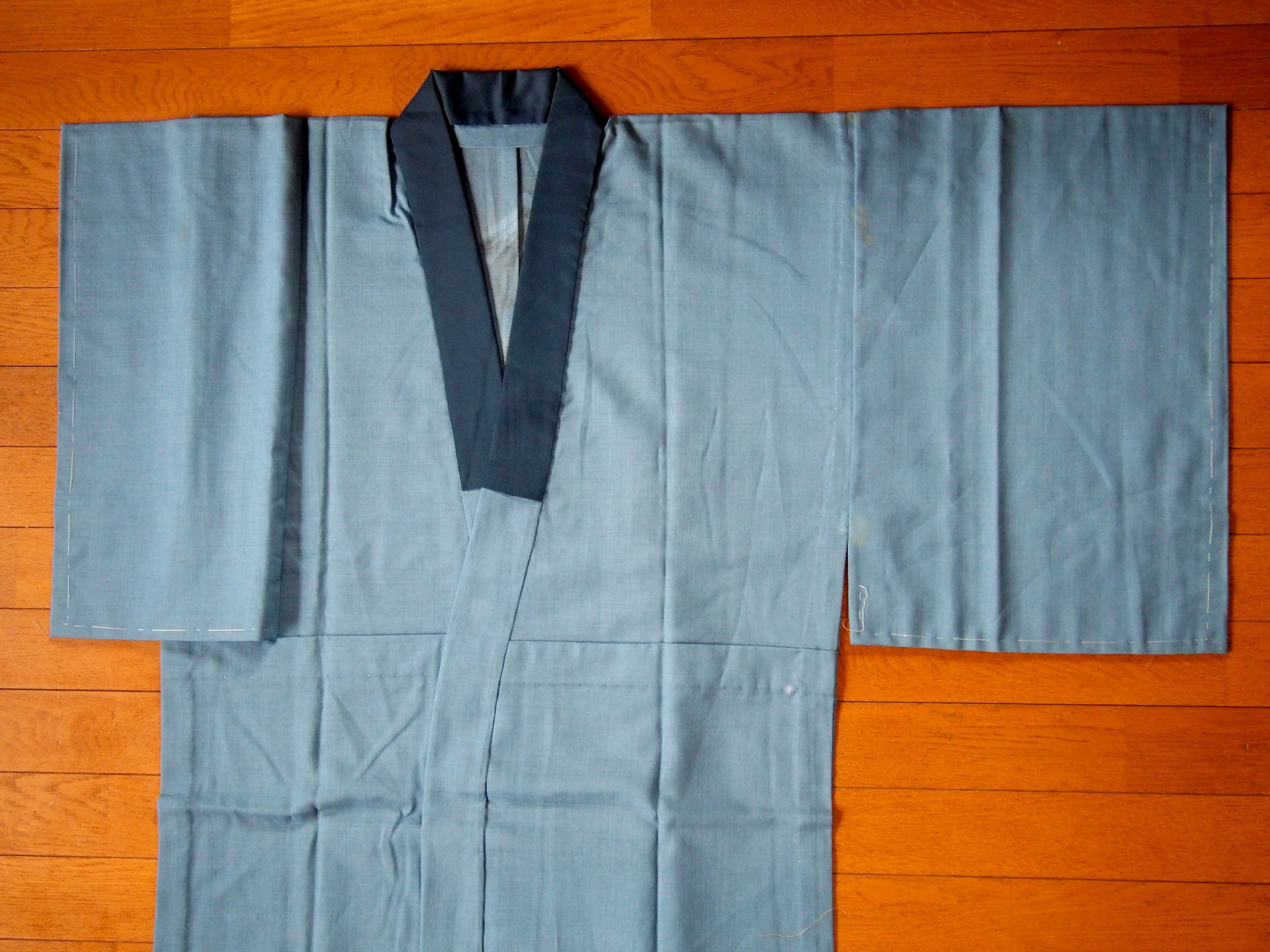Men's kimono undershirt- steel blue w/landscape scene