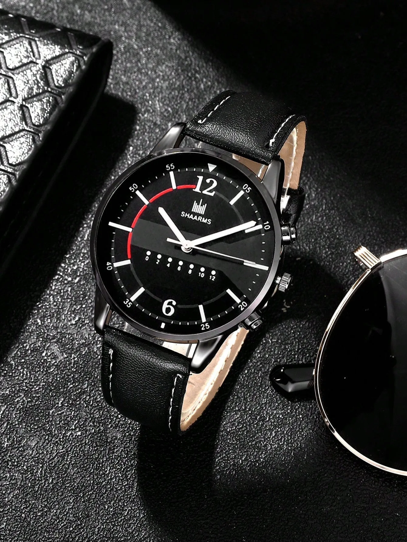 Men's Leisure and Fashionable Quartz Watch 4pcs/Set