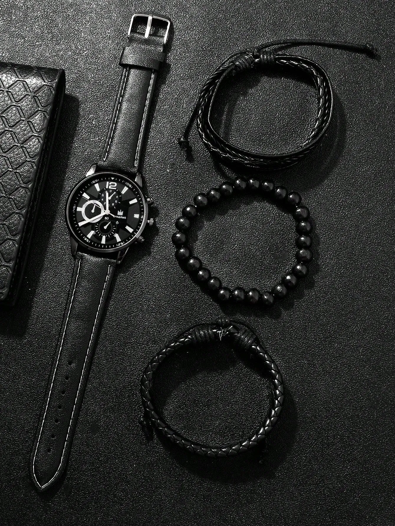 Men's Leisure and Fashionable Quartz Watch 4pcs/Set