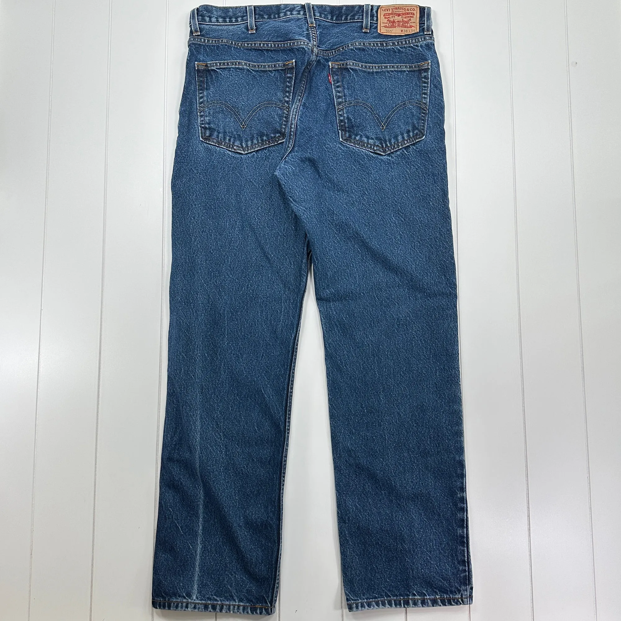 Men's Levi's 505 Straight Leg Jeans - Tagged: 38x34; Measured size: 36x33