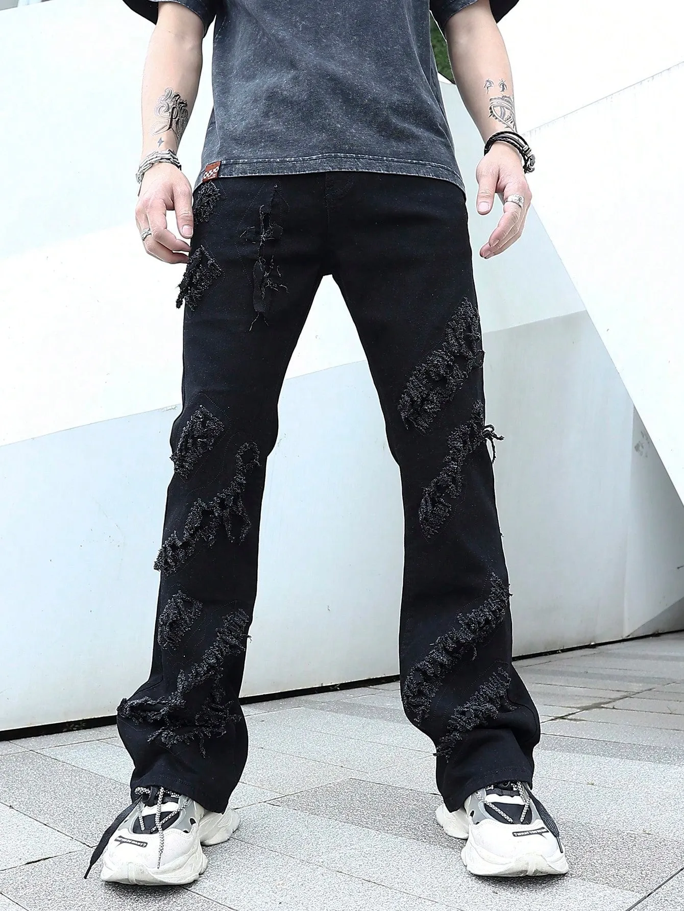 Men's Ripped Frayed Drip  Jeans