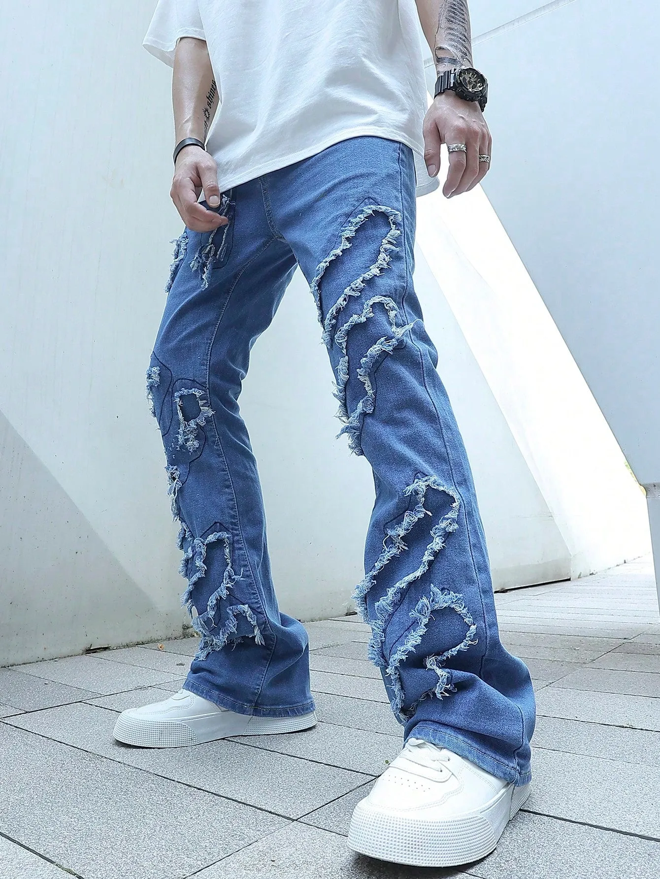 Men's Ripped Frayed Drip  Jeans