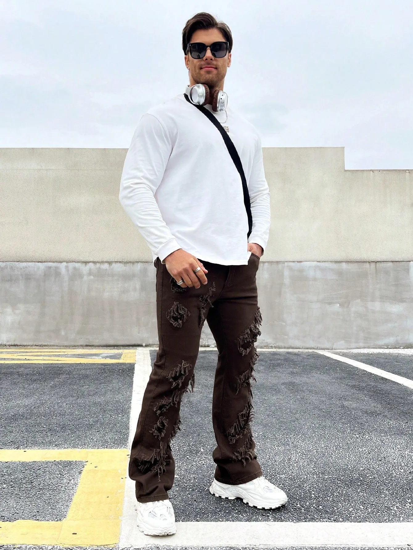 Men's Ripped Frayed Drip  Jeans