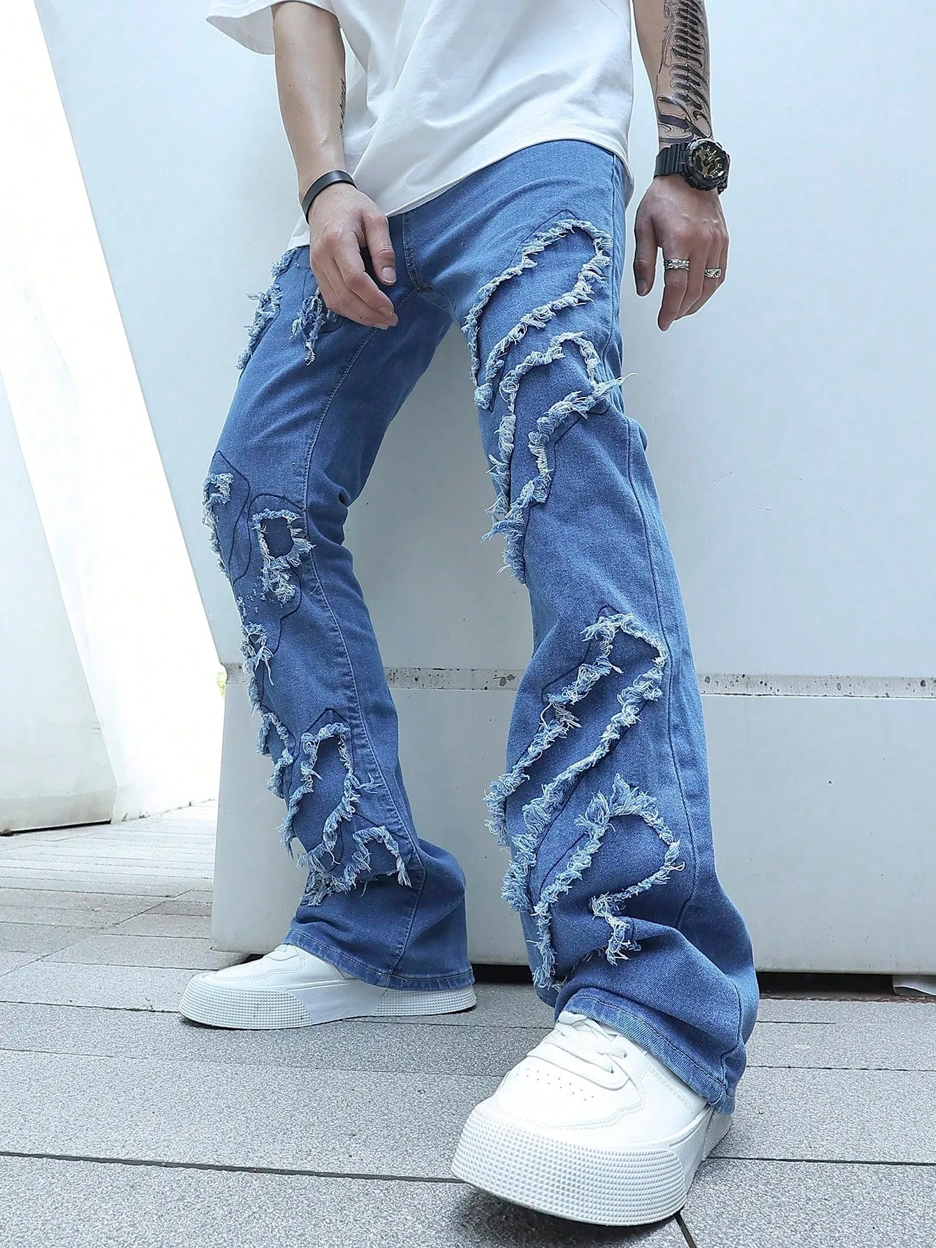Men's Ripped Frayed Drip  Jeans