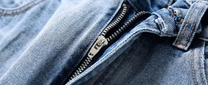 Men's Ripped Jeans With Embroidery