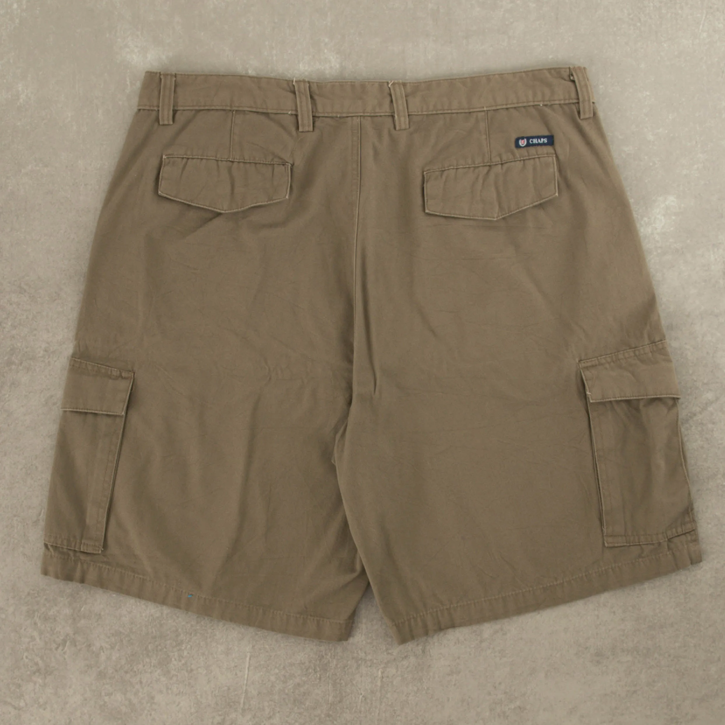 MEN'S VINTAGE CHAPS CARGO SHORTS - W36