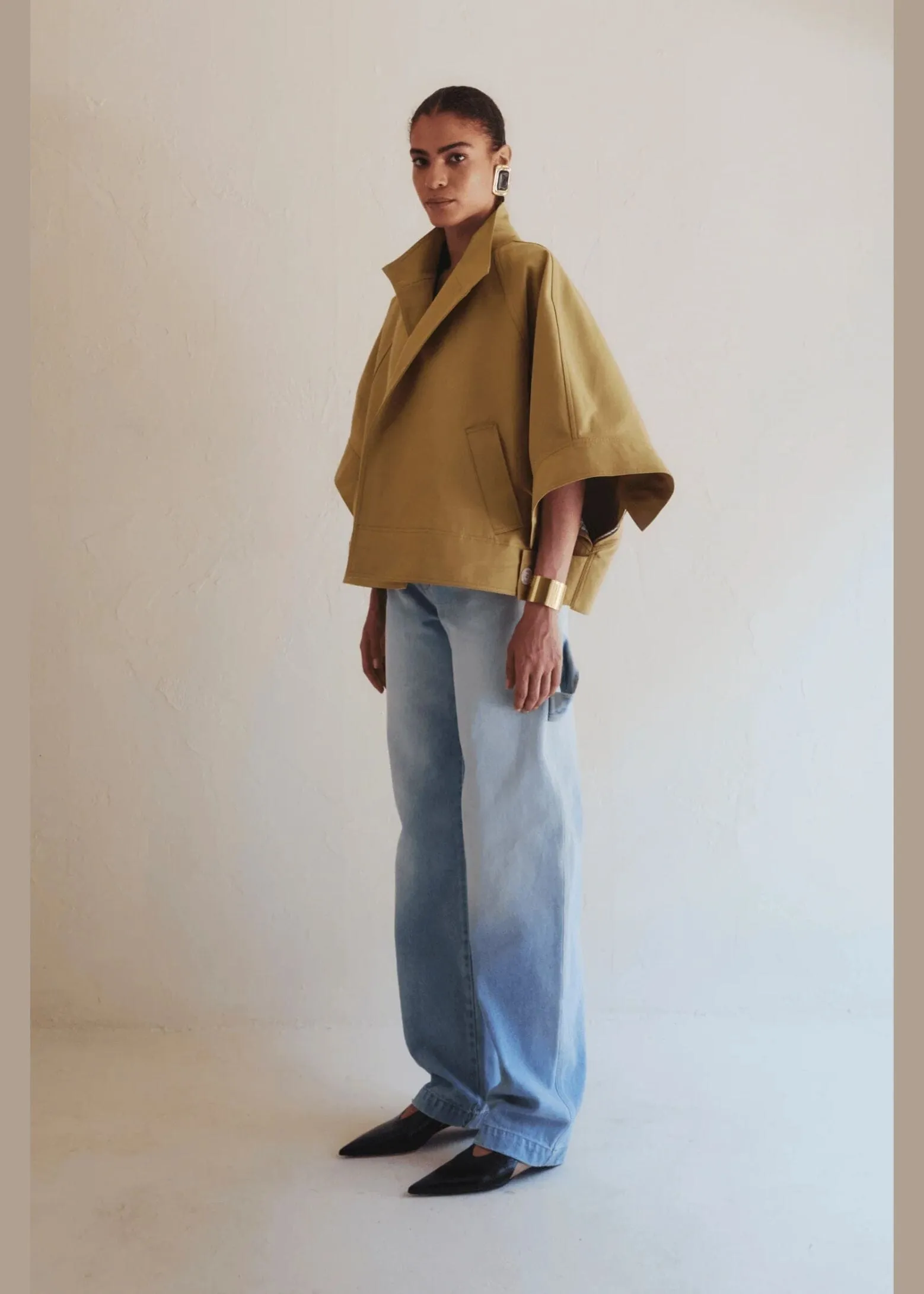 Nat Cropped Trench / Beige