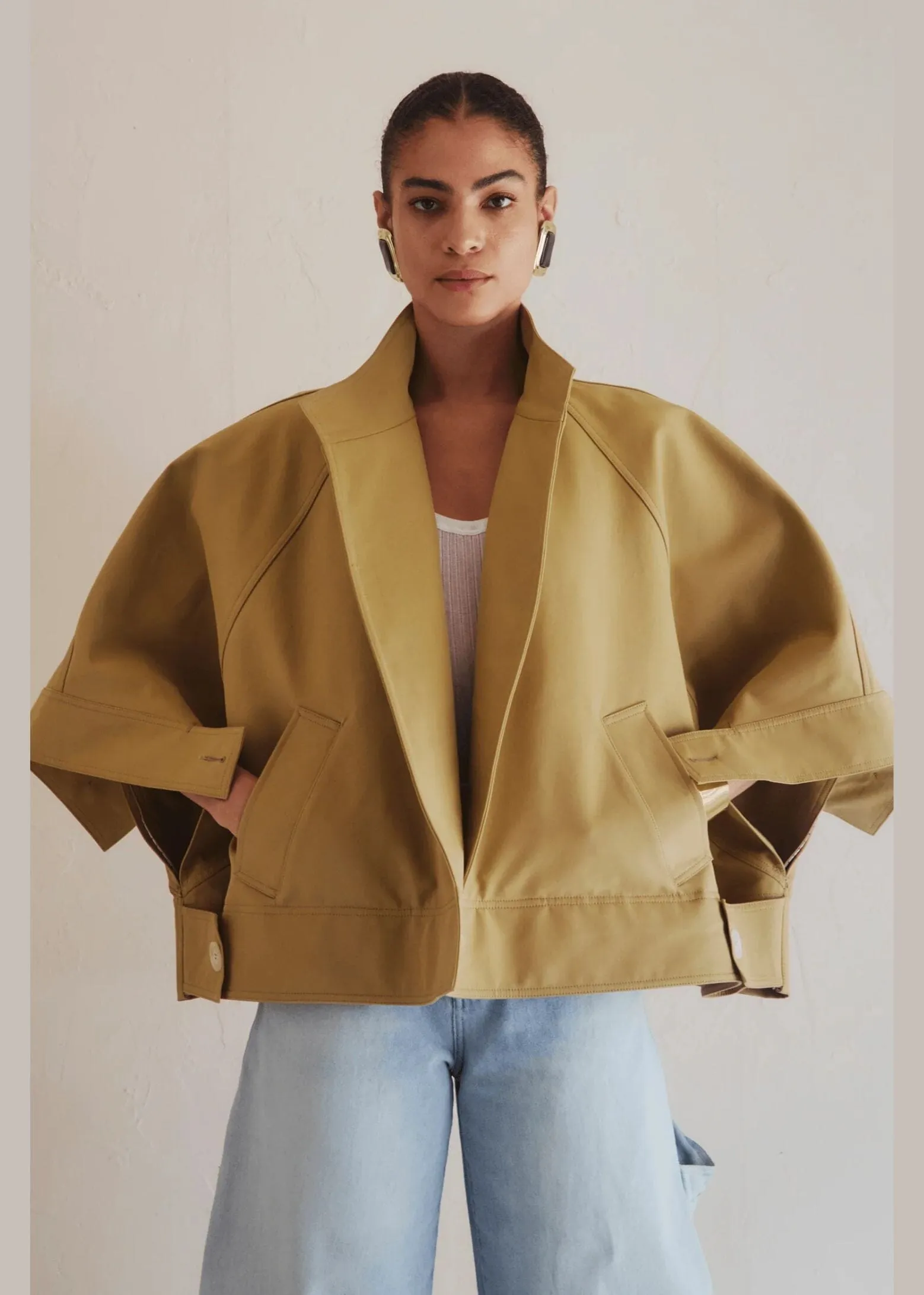 Nat Cropped Trench / Beige