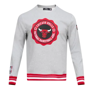 NBA CHICAGO BULLS CREST EMBLEM MEN'S RIB CREWNECK (HEATHER GRAY/BLACK)
