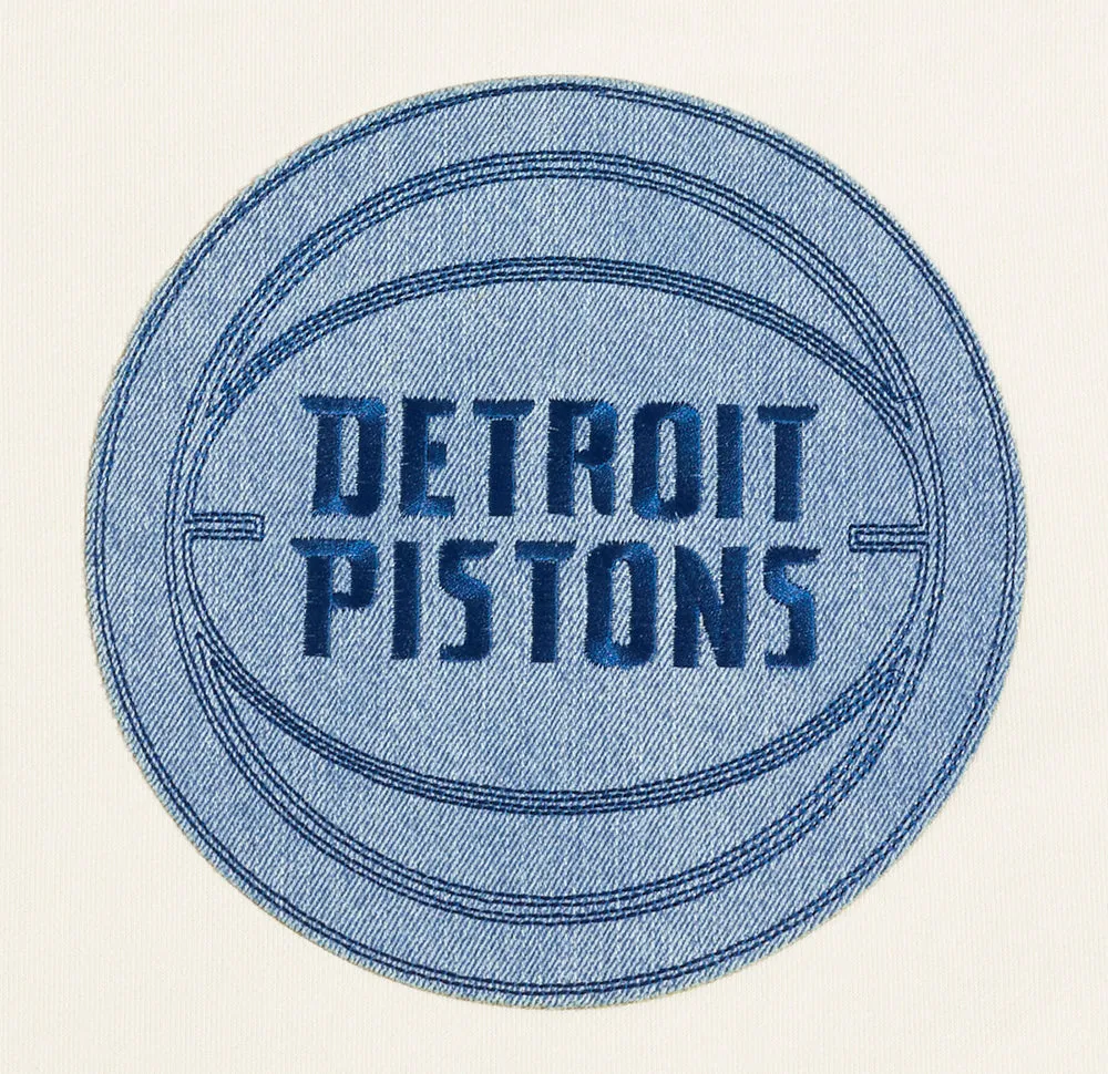 NBA DETROIT PISTONS VARSITY BLUES MEN'S FLC CREWNECK (LINEN)