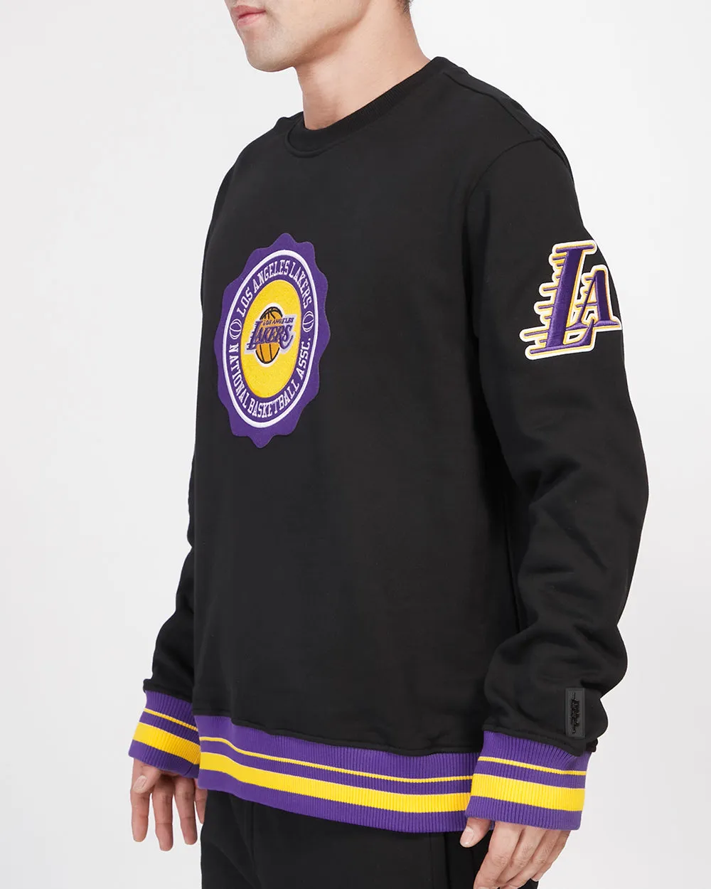 NBA LOS ANGELES LAKERS CREST EMBLEM MEN'S RIB CREWNECK (BLACK/PURPLE)
