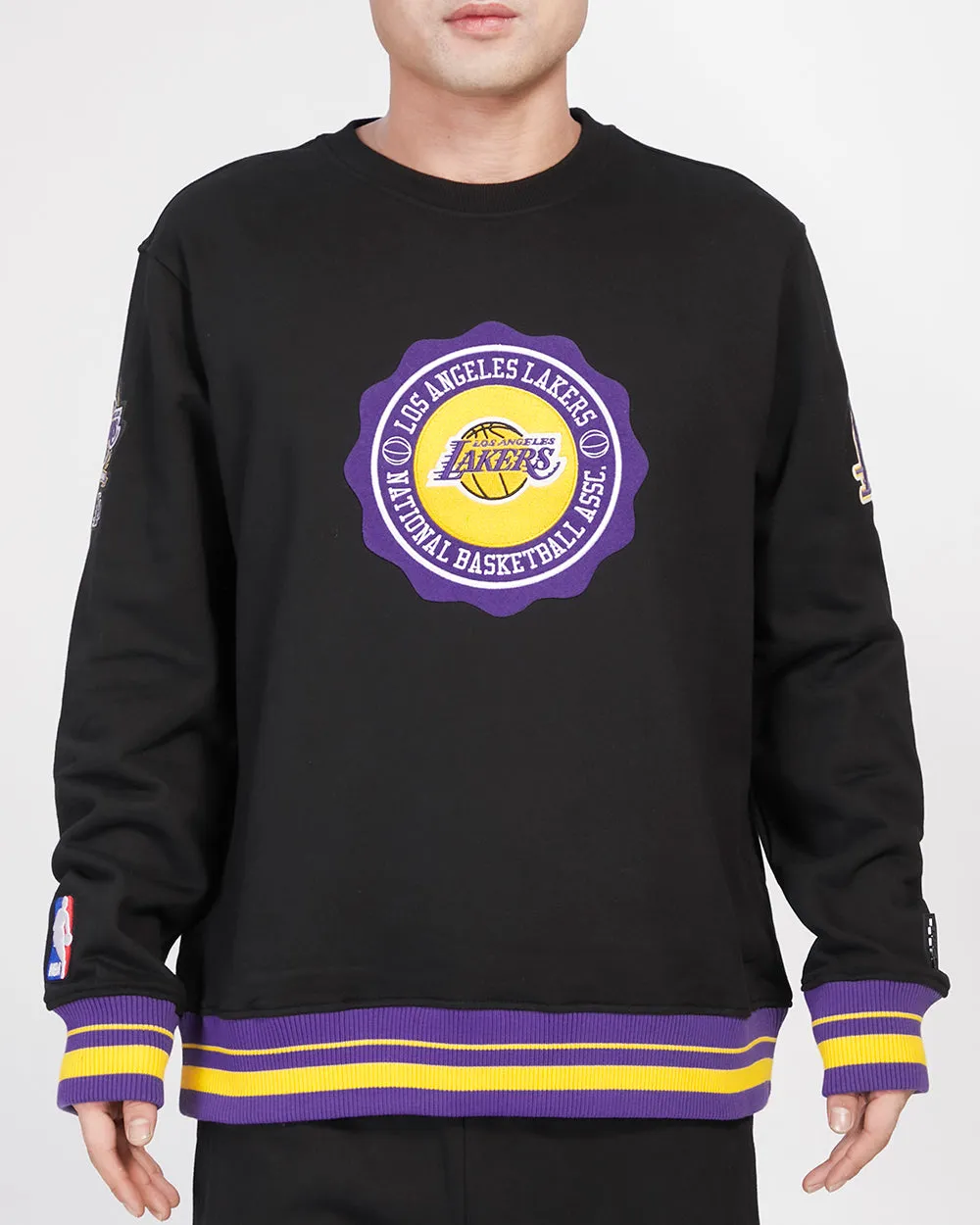 NBA LOS ANGELES LAKERS CREST EMBLEM MEN'S RIB CREWNECK (BLACK/PURPLE)