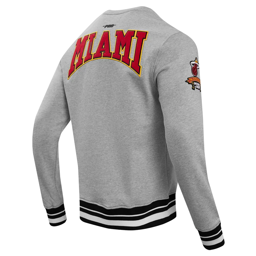 NBA MIAMI HEAT CREST EMBLEM MEN'S RIB CREWNECK (HEATHER GRAY/BLACK)