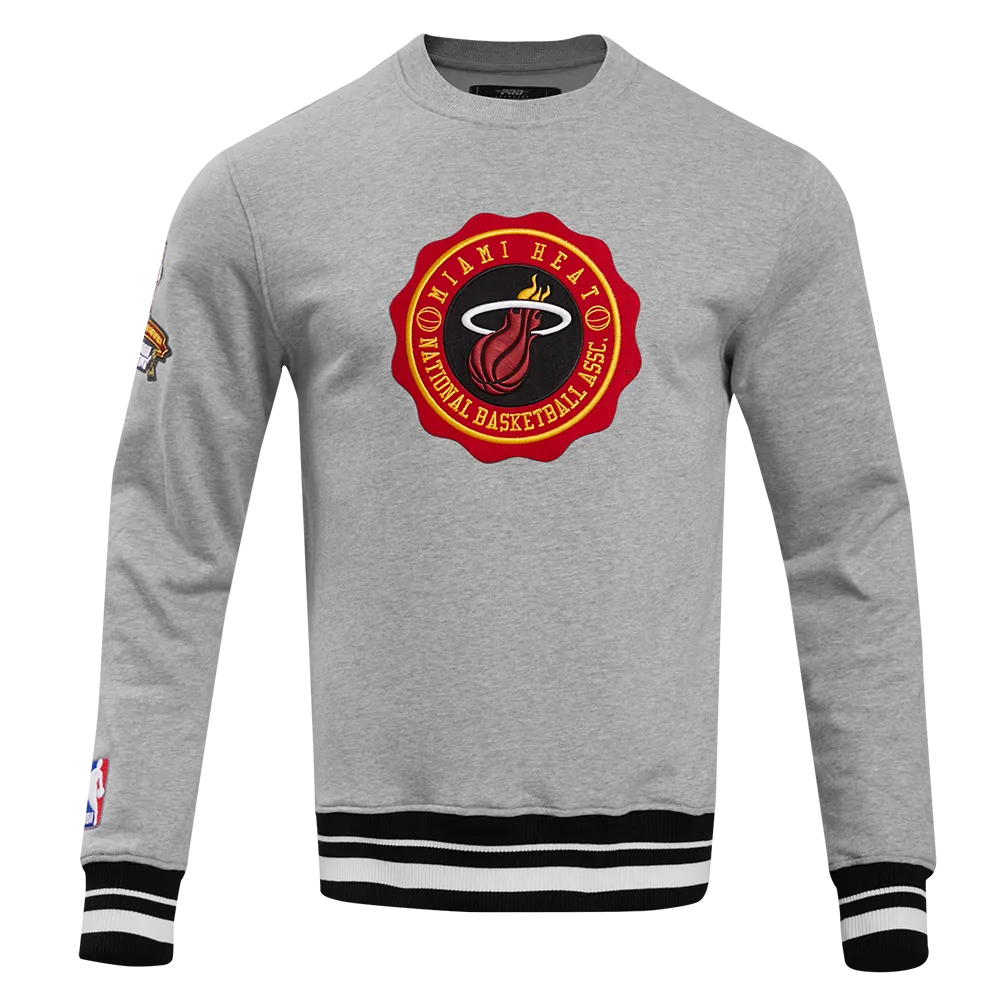 NBA MIAMI HEAT CREST EMBLEM MEN'S RIB CREWNECK (HEATHER GRAY/BLACK)
