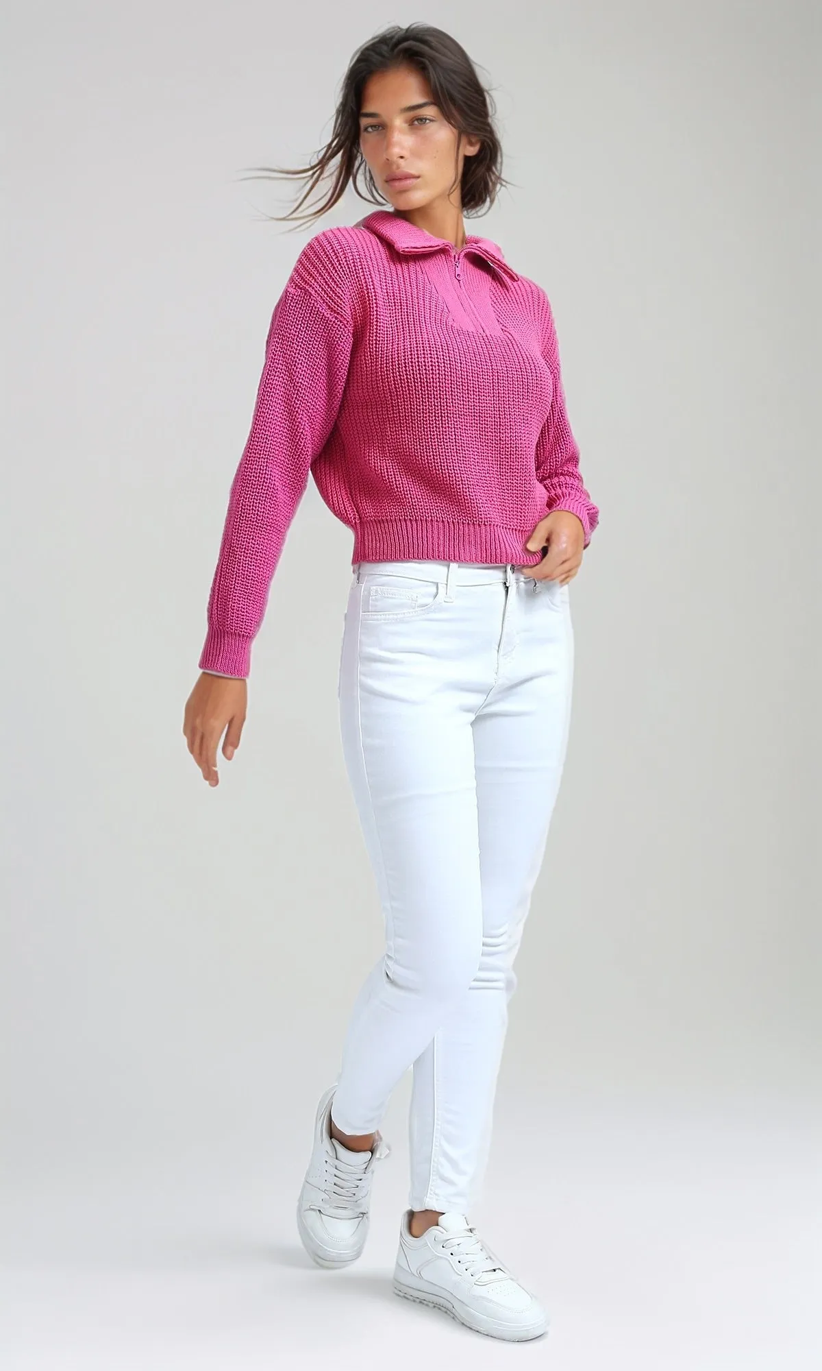 O198705 Long Sleeves Regular Fit Zipped Pullover - Fuchsia